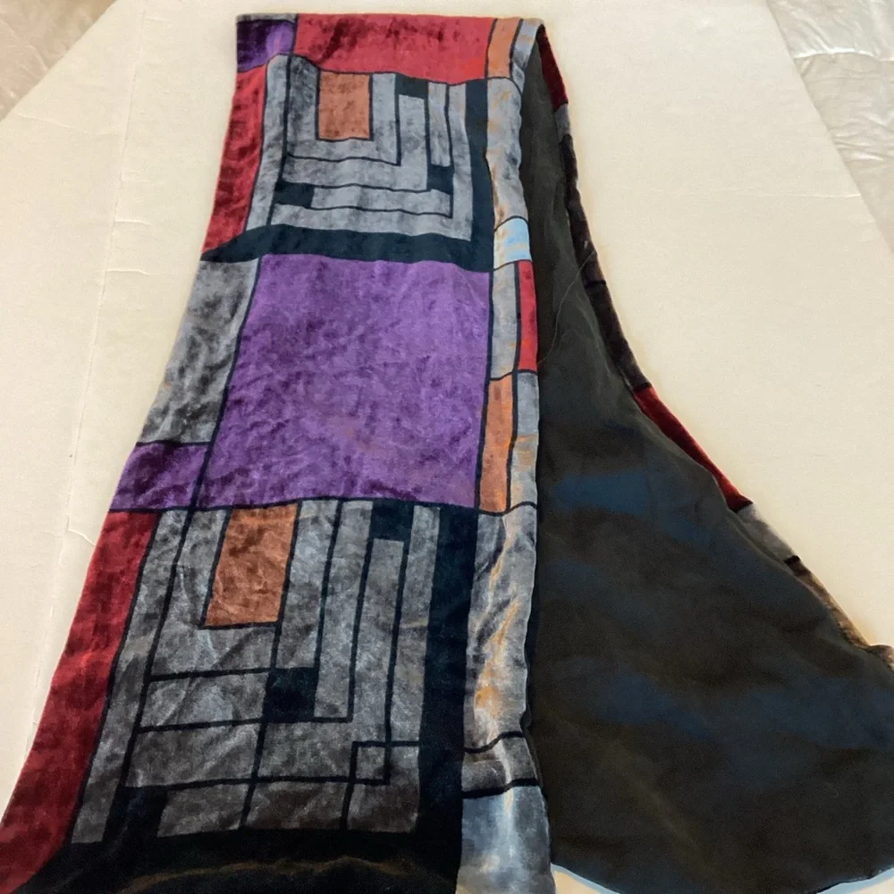 Frank Lloyd Wright Silk Velvet Scarf MOMA Licensed Geometric Design